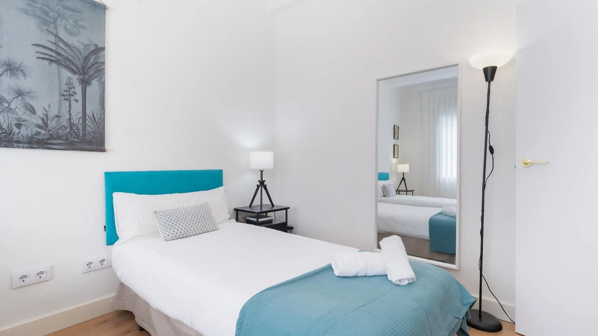 Stunning 3Br 2Bth Plaza De Cuba Apartamento Sevilha 0*,  Espanha